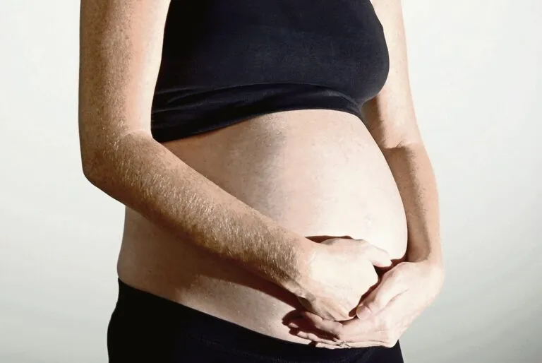 embarazo_cannabis_marihuana_transtorno_estado_de_animo