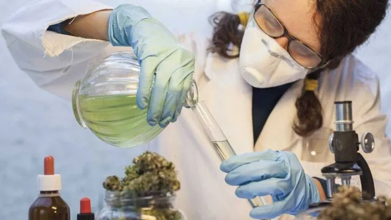 SANXQLNIAJDCDBM723A6MQS4CY