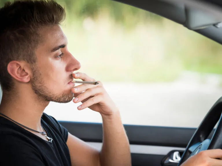fumar-marihuana-conducir
