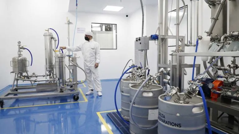 BSDF75GPHZFFTNJ2PLR6XNI2XU