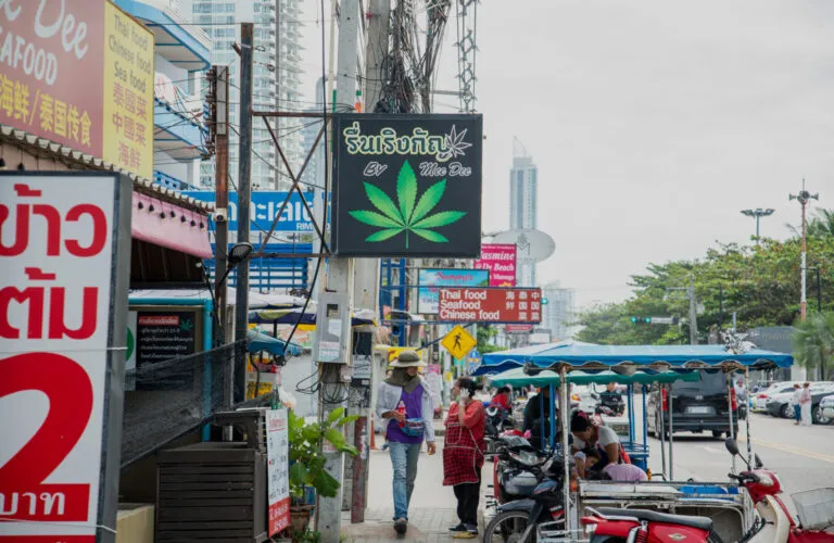 Cannabis Tailandia