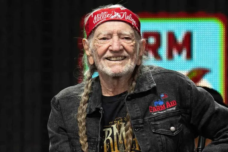 Willie-Nelson