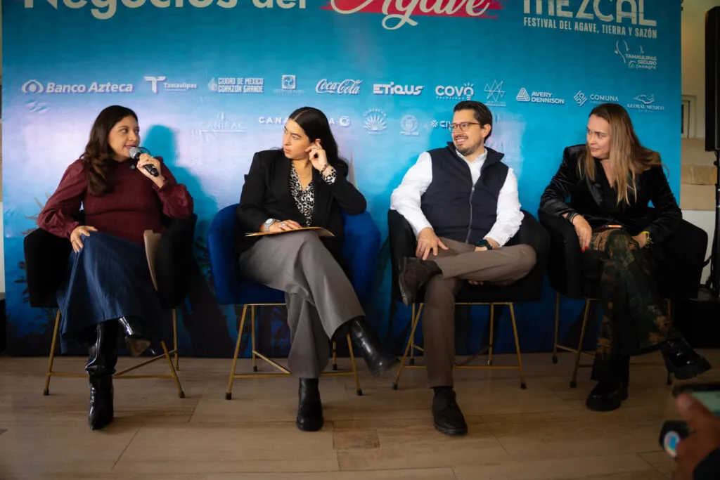 Mundo Mezcal y Banco Azteca consolidan turismo gastronómico en CDMX
